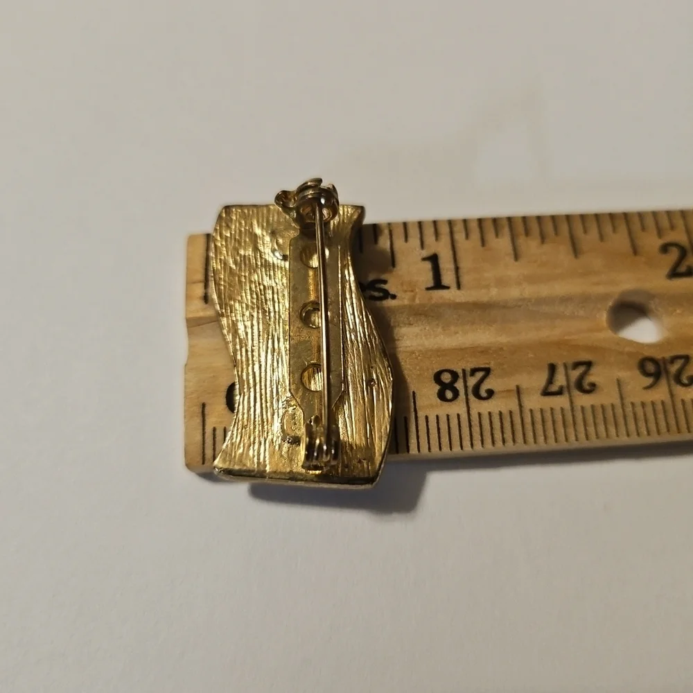 Vintage Rhinestone USA American Flag July 4 Patriotic GoldTone Brooch Pin - Picture 3 of 14